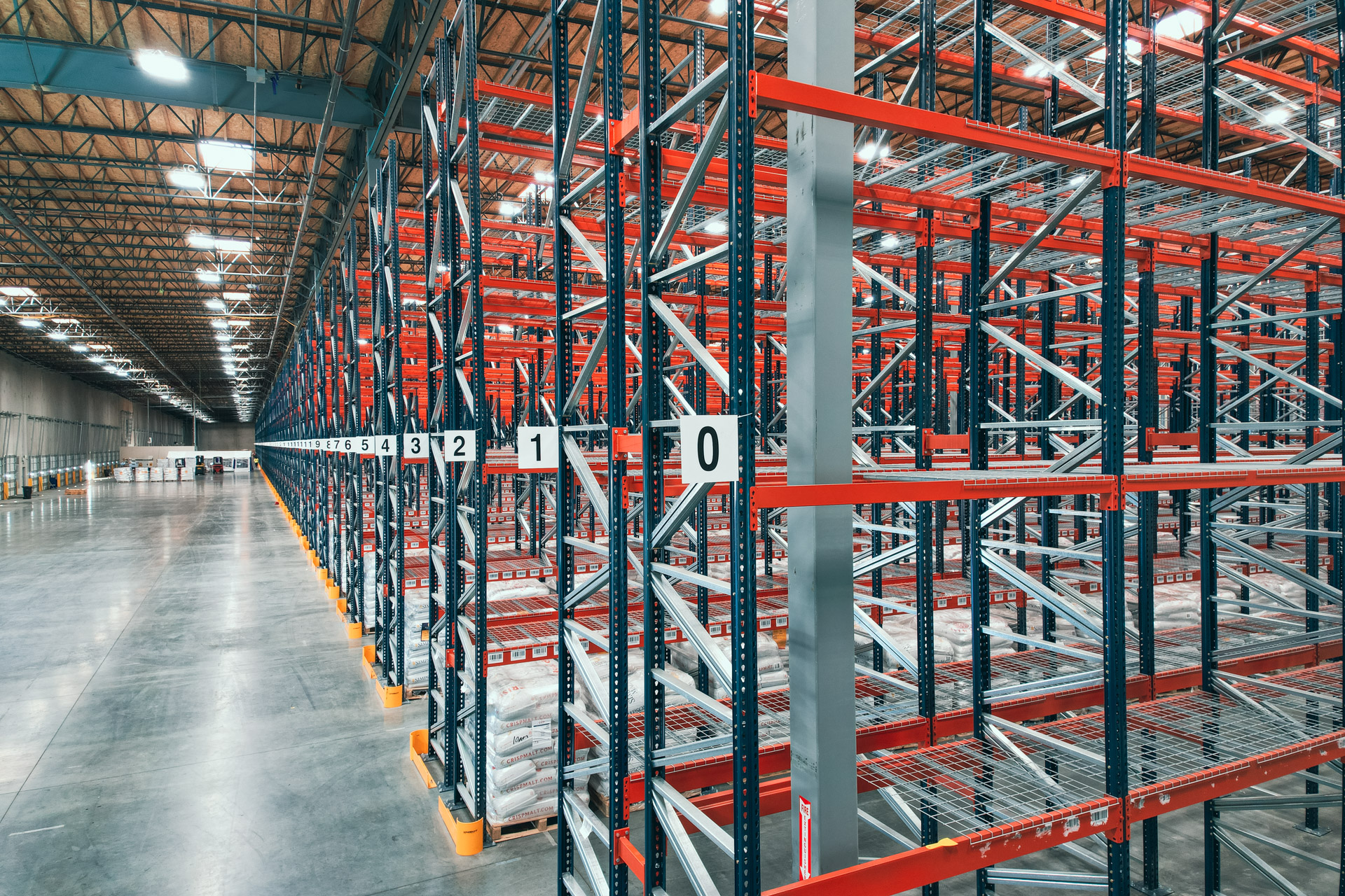 Industrial pallet racking warehouse in Brooklyn Park Minnesota